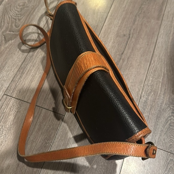 Vintage Dooney & Bourke Black & Brown Fold Over Leather Crossbody Should… - Picture 8 of 16